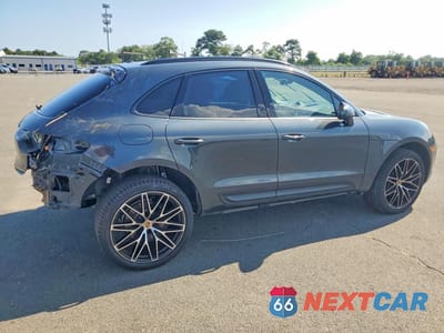 Trzecie zdjęcie samochodu z tyłu: 2026 PORSCHE MACAN BASE VIN:WP1AA2A5XTLB02088 - miniatura