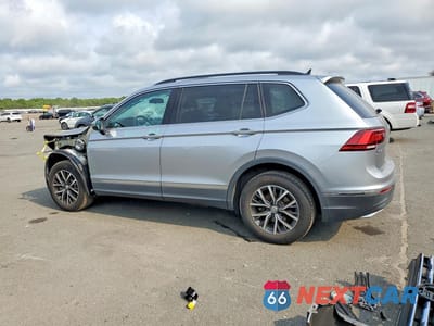 Drugie zdjęcie samochodu z przodu: 2020 VOLKSWAGEN TIGUAN SE VIN:3VV2B7AX5LM074802 - miniatura