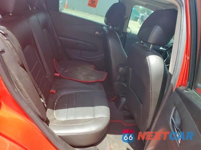 Zdjęcie 10 z 12 samochodu: 2014 CHEVROLET SONIC RS VIN:1G1JG6SB4E4236421 - miniatura