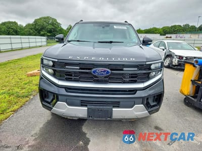 Piąte zdjęcie samochodu w środku: 2026 FORD EXPEDITION MAX PLATINUM VIN:1FMJK1M87TEA24237 - miniatura