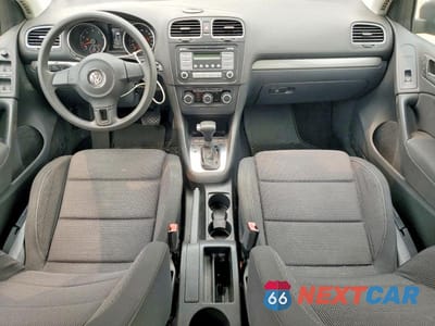 Zdjęcie 8 z 12 samochodu: 2010 VOLKSWAGEN GOLF VIN:WVWDA7AJ1AW393116 - miniatura