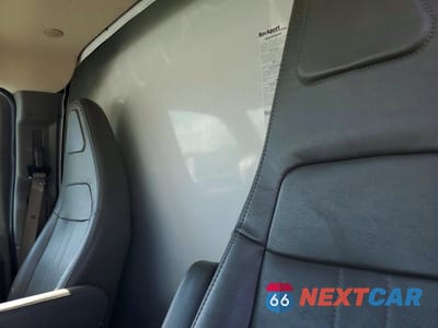 Zdjęcie 10 z 13 samochodu: 2023 CHEVROLET EXPRESS G3500 VIN:1GB0GSF77P1100875 - miniatura