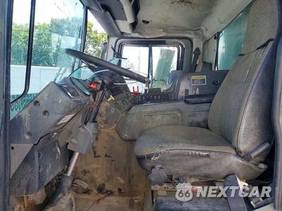 Zdjęcie 7 z 13 samochodu: 2023 MACK TERRAPRO VIN:1M2TE2GC1PM008696 - miniatura