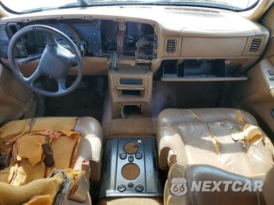 Zdjęcie 8 z 12 samochodu: 1999 CHEVROLET SILVERADO C1500 VIN:2GCEC19T4X1118681 - miniatura