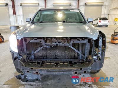 Piąte zdjęcie samochodu w środku: 2016 GMC YUKON SLT VIN:1GKS2BKC2GR293707 - miniatura