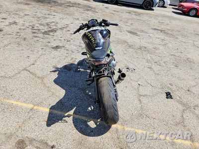 Zdjęcie 6 z 9 samochodu: 2017 KAWASAKI Z900 VIN:JKAZR2A10HDA17950 - miniatura