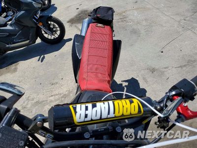 Piąte zdjęcie samochodu w środku: 2022 KAWASAKI KLX300 E VIN:ML5LXBE17NDA11483 - miniatura