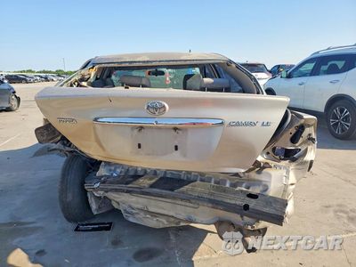 Zdjęcie 6 z 11 samochodu: 2002 TOYOTA CAMRY LE VIN:JTDBE32K120019704 - miniatura