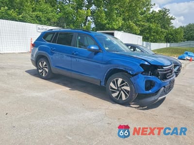 Czwarte zdjęcie samochodu z boku: 2026 VOLKSWAGEN ATLAS SE VIN:1V2HN2CA2TC542268 - miniatura