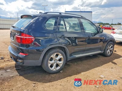 Trzecie zdjęcie samochodu z tyłu: 2011 BMW X5 XDRIVE35D VIN:5UXZW0C58BL660638 - miniatura