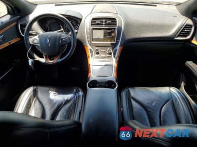 Zdjęcie 8 z 14 samochodu: 2018 LINCOLN MKX RESERVE VIN:2LMPJ8LR3JBL29246 - miniatura