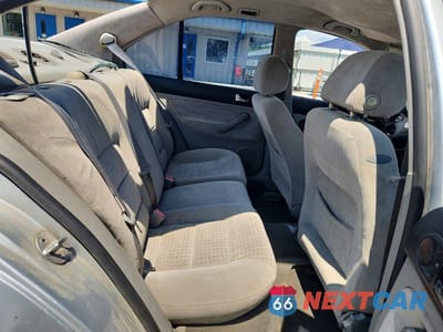 Zdjęcie 10 z 12 samochodu: 2002 VOLKSWAGEN JETTA GLS TDI VIN:3VWSP69M62M108987 - miniatura