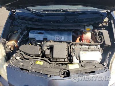 Zdjęcie 11 z 12 samochodu: 2010 TOYOTA PRIUS IV VIN:JTDKN3DU4A0101701 - miniatura