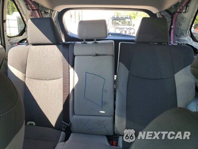 Zdjęcie 10 z 14 samochodu: 2025 TOYOTA RAV4 HYBRID XLE VIN:JTMRWRFV3SD339005 - miniatura
