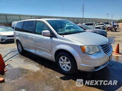 Czwarte zdjęcie samochodu z boku: 2010 CHRYSLER TOWN & COUNTRY TOURING VIN:2A4RR5D13AR299675 - miniatura