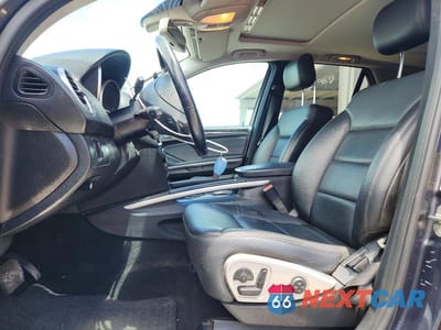Zdjęcie 7 z 13 samochodu: 2011 MERCEDES-BENZ ML 350 BLUETEC VIN:4JGBB2FB7BA682164 - miniatura