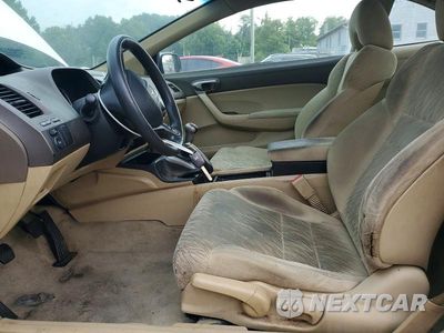 Zdjęcie 7 z 12 samochodu: 2008 HONDA CIVIC VIN:2HGFG11668H559060 - miniatura