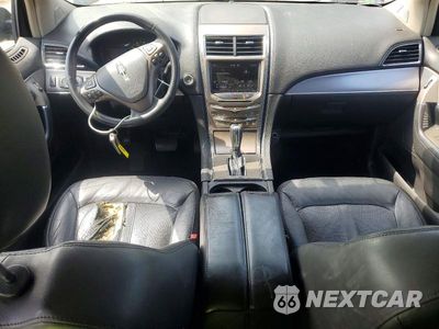 Zdjęcie 8 z 13 samochodu: 2013 LINCOLN MKX VIN:2LMDJ6JK2DBL05327 - miniatura