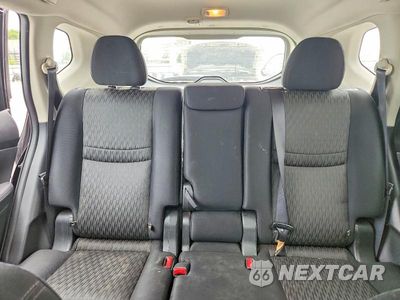 Zdjęcie 10 z 13 samochodu: 2017 NISSAN ROGUE S VIN:JN8AT2MV6HW262180 - miniatura