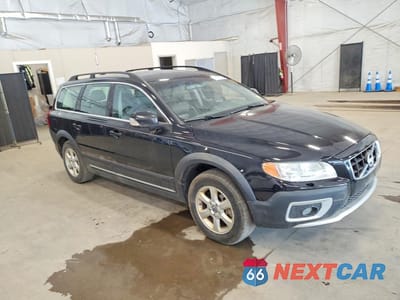 Czwarte zdjęcie samochodu z boku: 2011 VOLVO XC70 3.2 VIN:YV4940BZ8B1096347 - miniatura