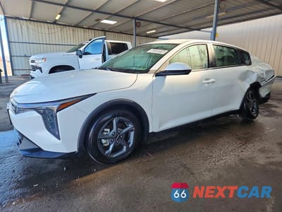 2026 KIA K4 LXS 3KPFT4DE6TE276533 - główne zdjęcie licytacji z USA - miniatura