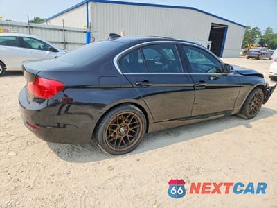 Trzecie zdjęcie samochodu z tyłu: 2015 BMW 328 XI VIN:WBA3B3G56FNR88095 - miniatura