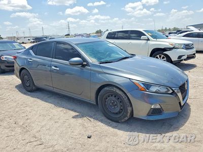 Czwarte zdjęcie samochodu z boku: 2019 NISSAN ALTIMA S VIN:1N4BL4BV3KC223852 - miniatura