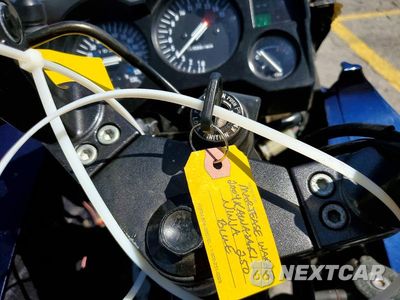 Zdjęcie 8 z 9 samochodu: 2004 KAWASAKI EX250 F VIN:JKAEXMF134DA03382 - miniatura