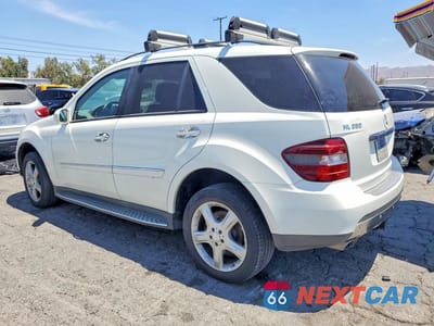 Drugie zdjęcie samochodu z przodu: 2008 MERCEDES-BENZ ML 350 VIN:4JGBB86E28A302881 - miniatura