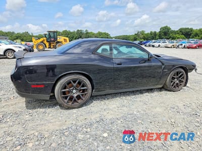 Trzecie zdjęcie samochodu z tyłu: 2015 DODGE CHALLENGER SXT VIN:2C3CDZAT2FH895305 - miniatura
