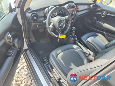Zdjęcie 8 z 12 samochodu: 2015 MINI COOPER VIN:WMWXM5C50F3A56986 - miniatura