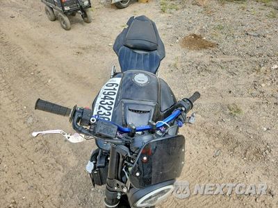 Piąte zdjęcie samochodu w środku: 2013 YAMAHA FZ8 N VIN:JYARN27E3DA003735 - miniatura