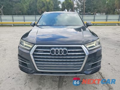Piąte zdjęcie samochodu w środku: 2018 AUDI Q7 PREMIUM VIN:WA1AAAF74JD012264 - miniatura