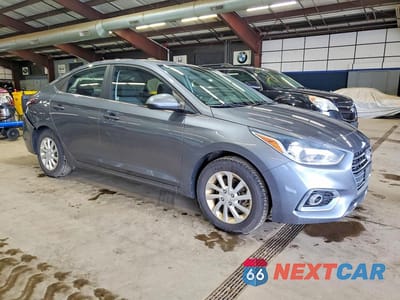 Czwarte zdjęcie samochodu z boku: 2020 HYUNDAI ACCENT SEL VIN:3KPC24A66LE107177 - miniatura