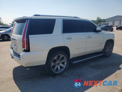 Trzecie zdjęcie samochodu z tyłu: 2015 GMC YUKON DENALI VIN:1GKS2CKJ1FR163405 - miniatura