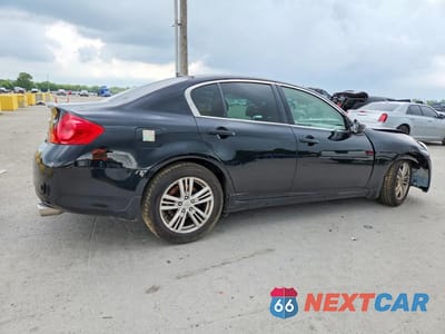 Trzecie zdjęcie samochodu z tyłu: 2015 INFINITI Q40 BASE VIN:JN1CV6AP6FM580839 - miniatura