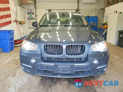 Piąte zdjęcie samochodu w środku: 2011 BMW X5 XDRIVE35I VIN:5UXZV4C54BL412378 - miniatura