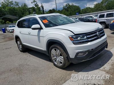 Czwarte zdjęcie samochodu z boku: 2018 VOLKSWAGEN ATLAS SEL PREMIUM VIN:1V2NR2CA0JC587696 - miniatura