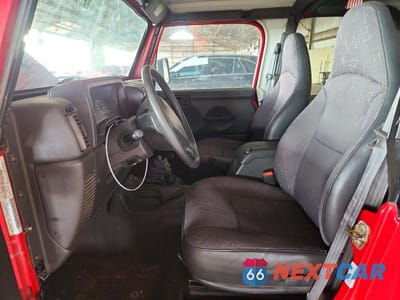 Zdjęcie 7 z 12 samochodu: 2002 JEEP WRANGLER / TJ SPORT VIN:1J4FA49S62P770761 - miniatura
