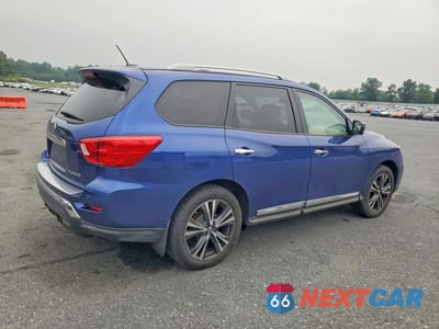 Trzecie zdjęcie samochodu z tyłu: 2018 NISSAN PATHFINDER PLATINUM VIN:5N1DR2MN0JC620741 - miniatura