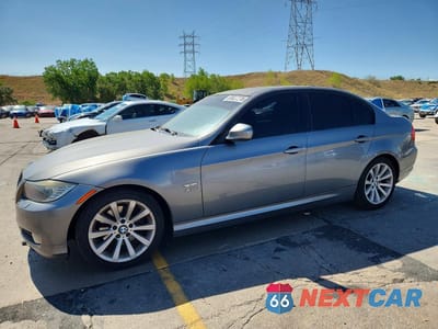 2011 BMW 328 XI WBAPK7C50BA821151 - główne zdjęcie licytacji z USA - miniatura