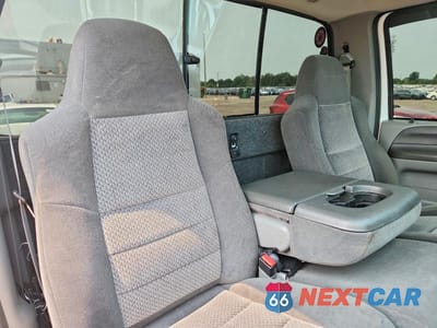 Zdjęcie 10 z 12 samochodu: 2002 FORD F250 SUPER DUTY VIN:1FTNF21L02EA10140 - miniatura