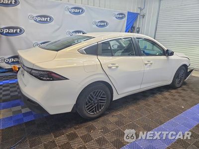 Trzecie zdjęcie samochodu z tyłu: 2026 NISSAN SENTRA SV VIN:3N1AB9CVXTY274698 - miniatura