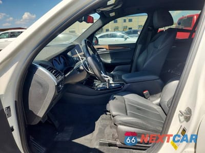 Zdjęcie 7 z 13 samochodu: 2020 BMW X3 SDRIVE30I VIN:5UXTY3C08L9B55304 - miniatura
