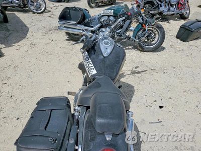 Zdjęcie 6 z 9 samochodu: 2010 TRIUMPH MOTORCYCLE THUNDERBIRD VIN:SMTB00TL7AJ413836 - miniatura