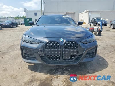Piąte zdjęcie samochodu w środku: 2022 BMW M440I VIN:WBA83AP04NCJ47284 - miniatura
