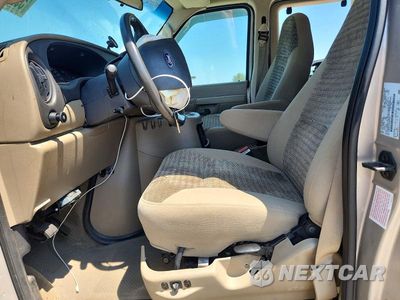 Zdjęcie 7 z 13 samochodu: 2003 FORD ECONOLINE E350 SUPER DUTY WAGON VIN:1FMNE31S73HB17651 - miniatura
