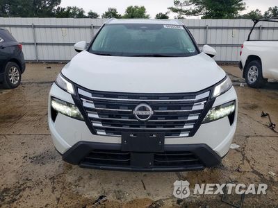 Piąte zdjęcie samochodu w środku: 2024 NISSAN ROGUE SV VIN:5N1BT3BB2RC730127 - miniatura