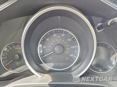 Zdjęcie 9 z 12 samochodu: 2016 HONDA FIT LX VIN:JHMGK5H51GS009261 - miniatura