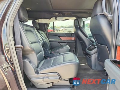 Zdjęcie 11 z 13 samochodu: 2022 LINCOLN NAVIGATOR L RESERVE VIN:5LMJJ3KT0NEL08444 - miniatura